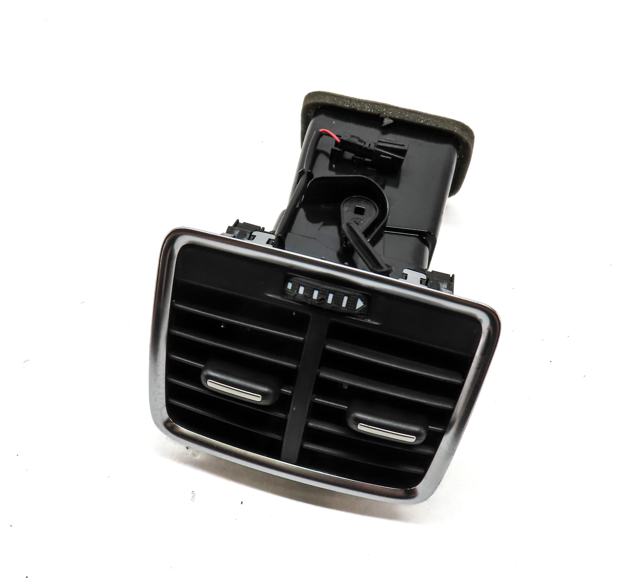 2015 AUDI Q3 (8U) REAR CENTER CONSOLE A/C HEATER AIR VENT (Black & Silver) — exact item pictured